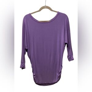 Zenana Premium ruched top. Purple. Size Small